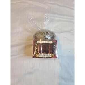 Yankee Candle Red Apple Wreath Tea Light Candles, 12-Pack With Candle Holder